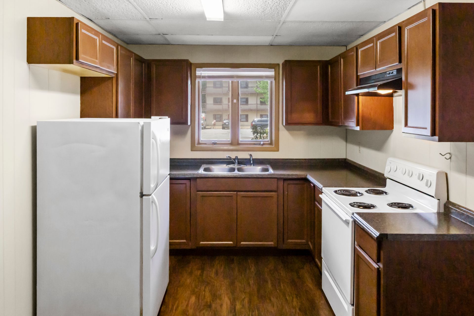 Cash Holdings LLC Apartment and Houses in Boone , NC