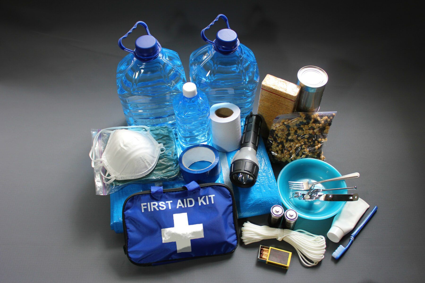 Workplace Emergency Kit: What to Include │ Rapid Rescue Kits
