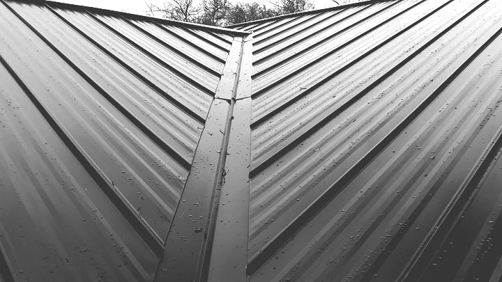Standing Seam Metal Roof by Austin Roofing and Construction 512-629-4949