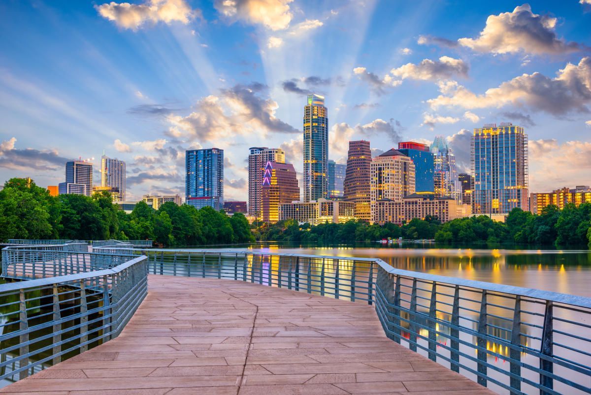 Austin, Texas Roofing Contractors  Austin Roofing and Construction 512-629-4949