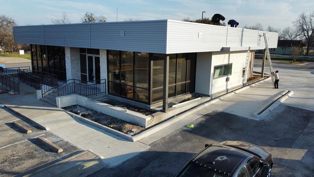 Austin Roofing and Construction Metal Mansard and TPO Roof