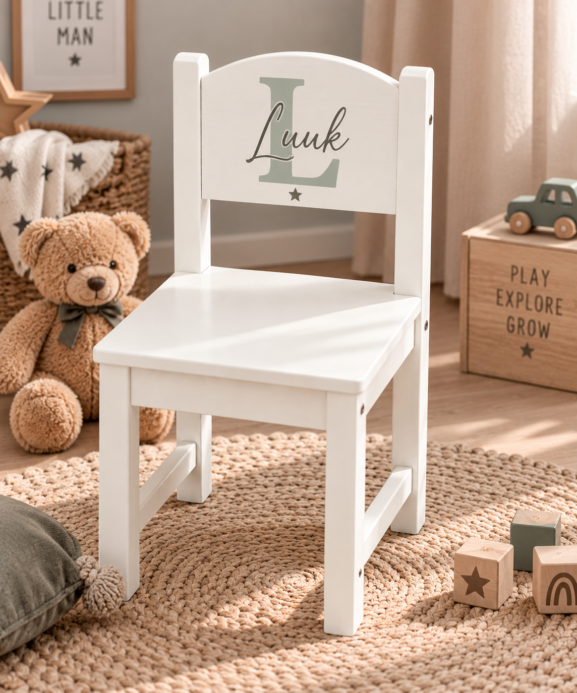 Gepersonaliseerd houten kinderstoeltje met naam