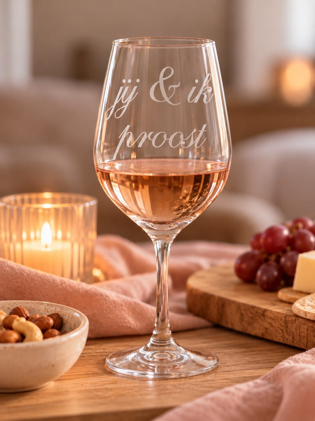 Wijnglas met tekst - proost op de liefde