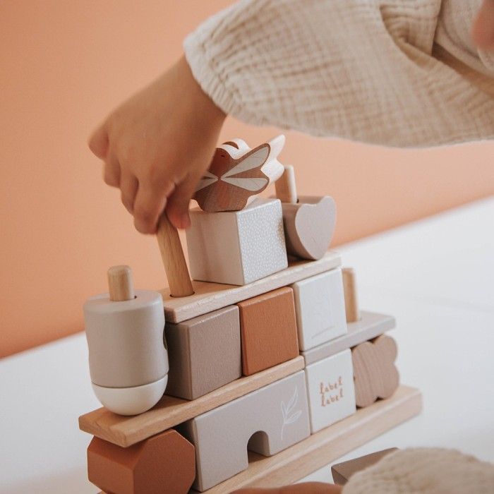 Label Label Stapelhuis Nougat  – Stacking Blocks House