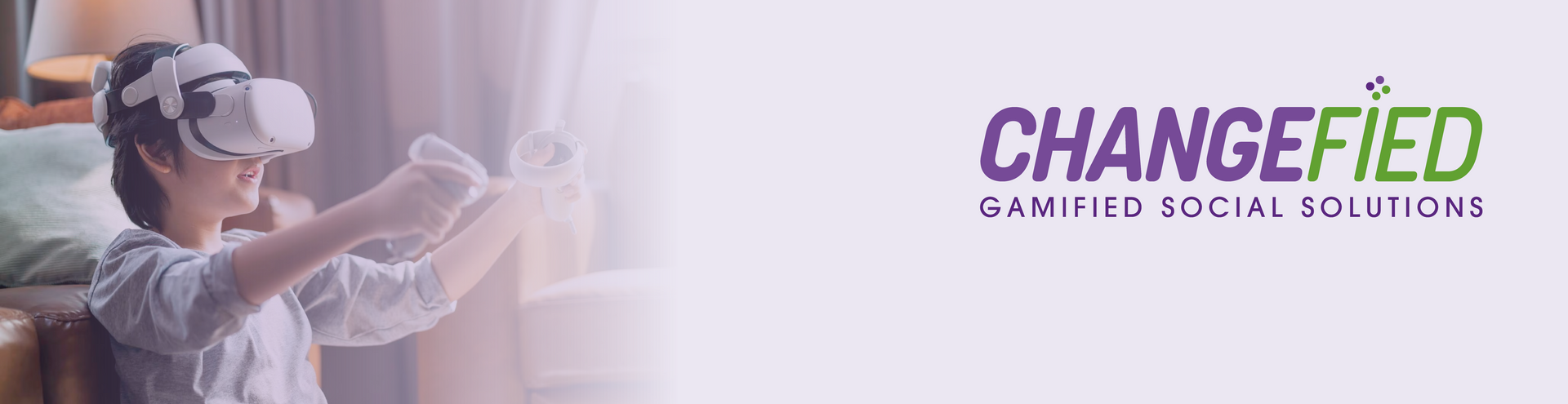 Banner aziendale modificato con tema VR e innovazione.