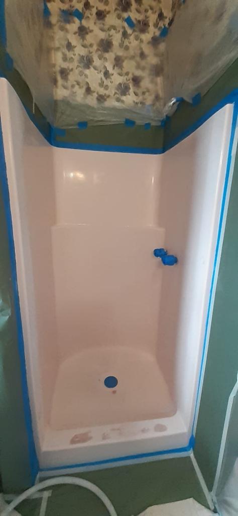 Anthony's Reglazing | Tub Reglazing | Old Westbury, NY