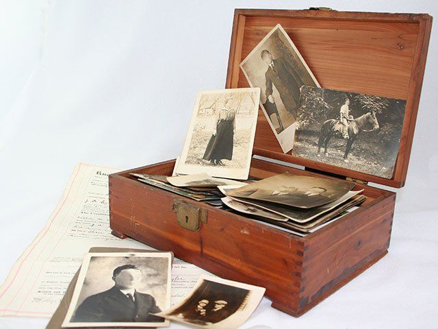 Learn more about archival photos scanning