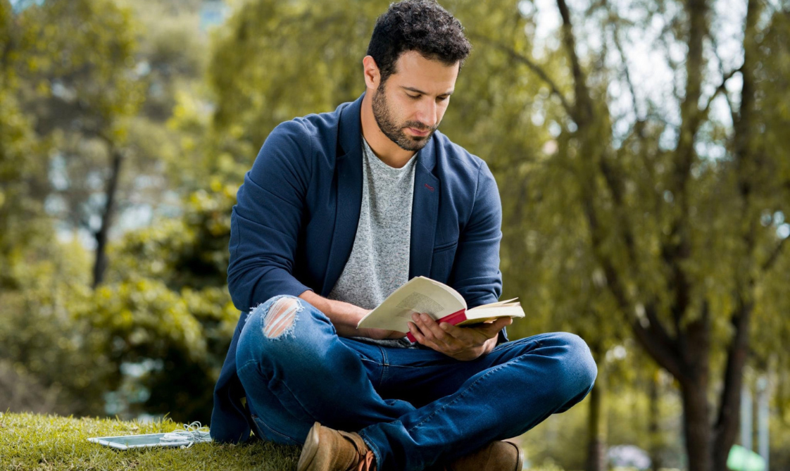 10 Meaningful Pastor Appreciation Month Ideas to Encourage Your Pastor