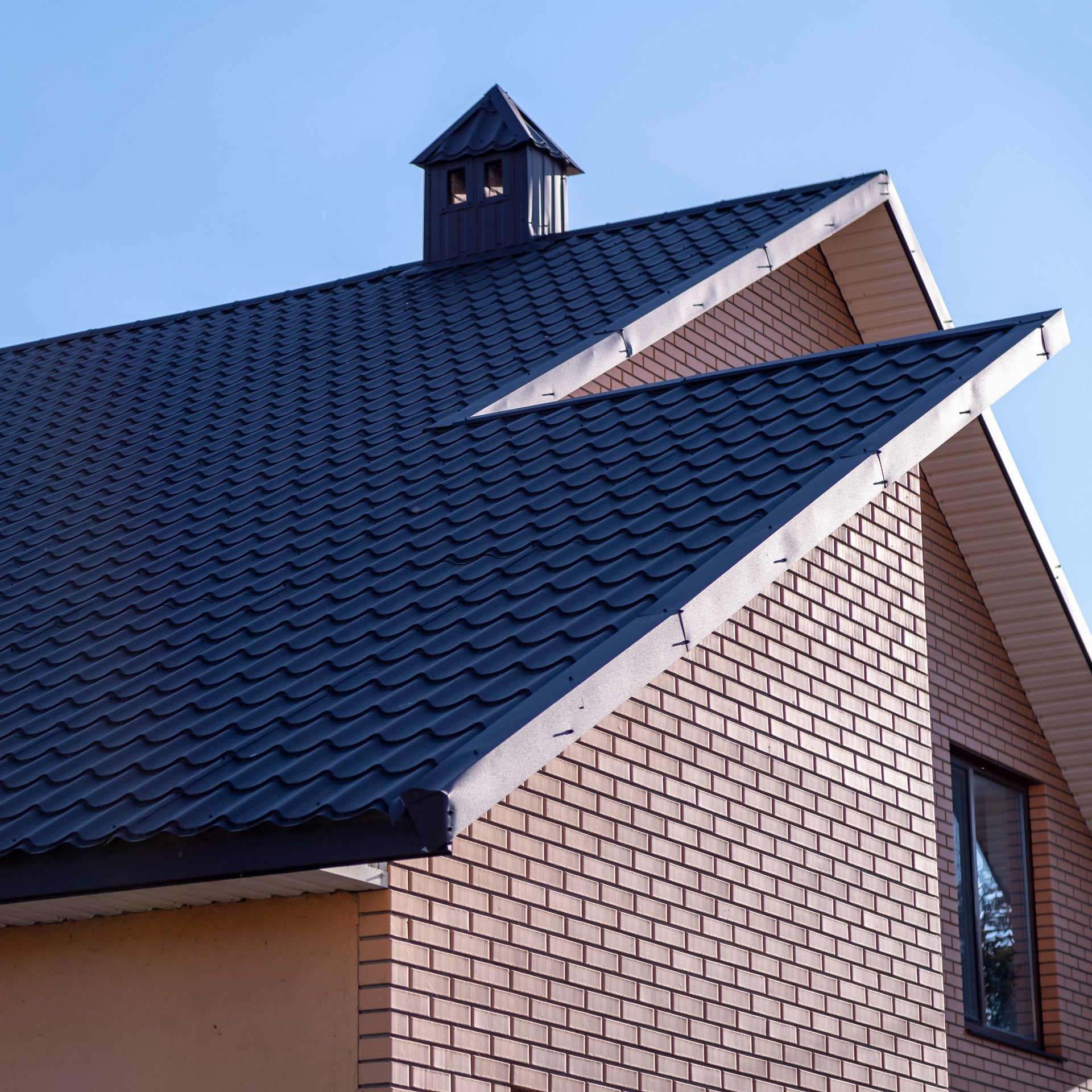 roof installation and repair