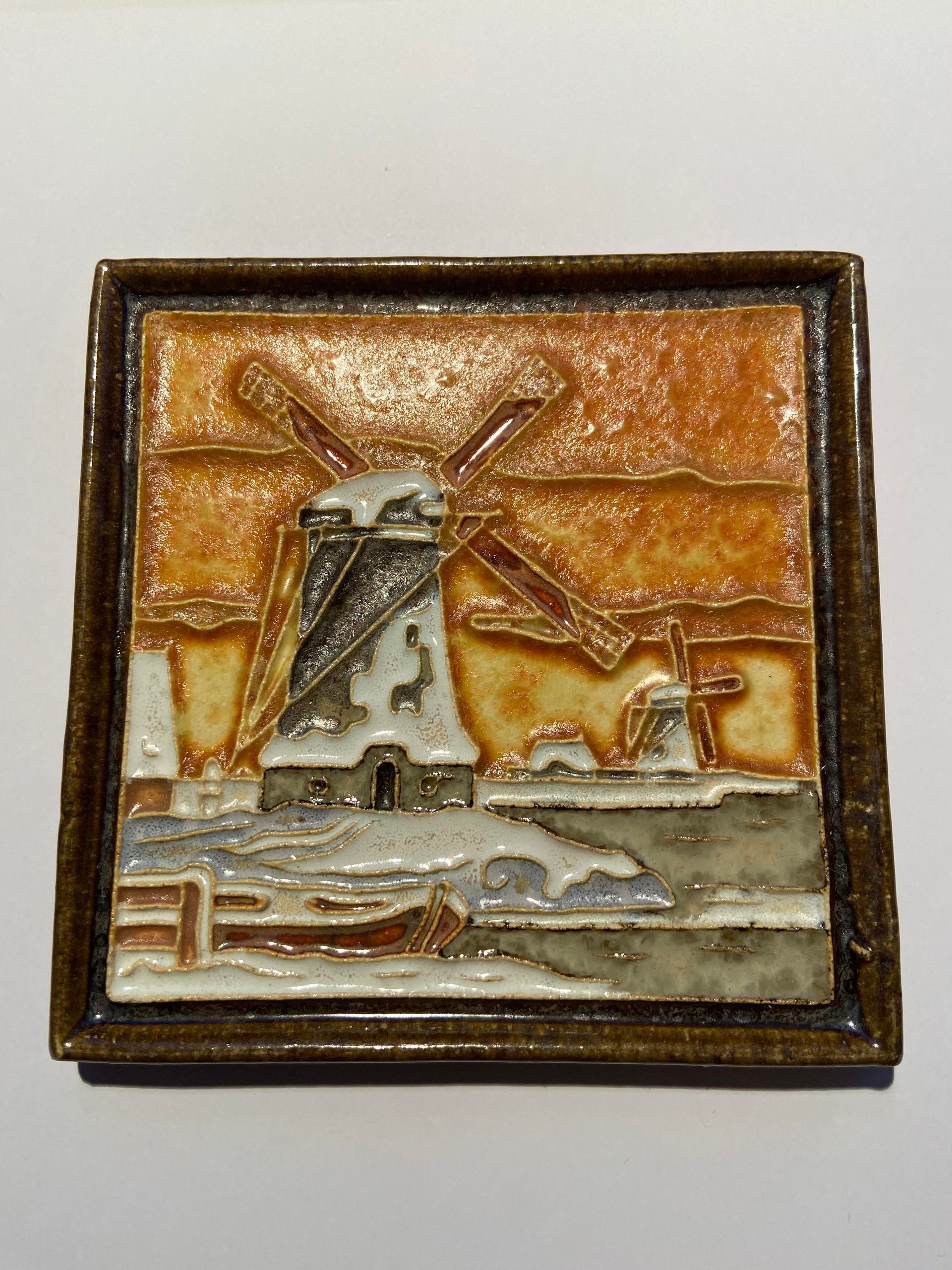 PFtile Porceleyne Fles Delft Cloisonne tile mills and farms.