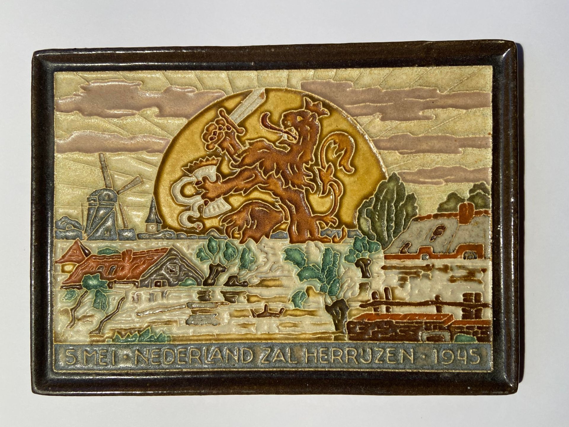 PFtegel Porceleyne Fles Delft Cloisonne tegel oorlogserie