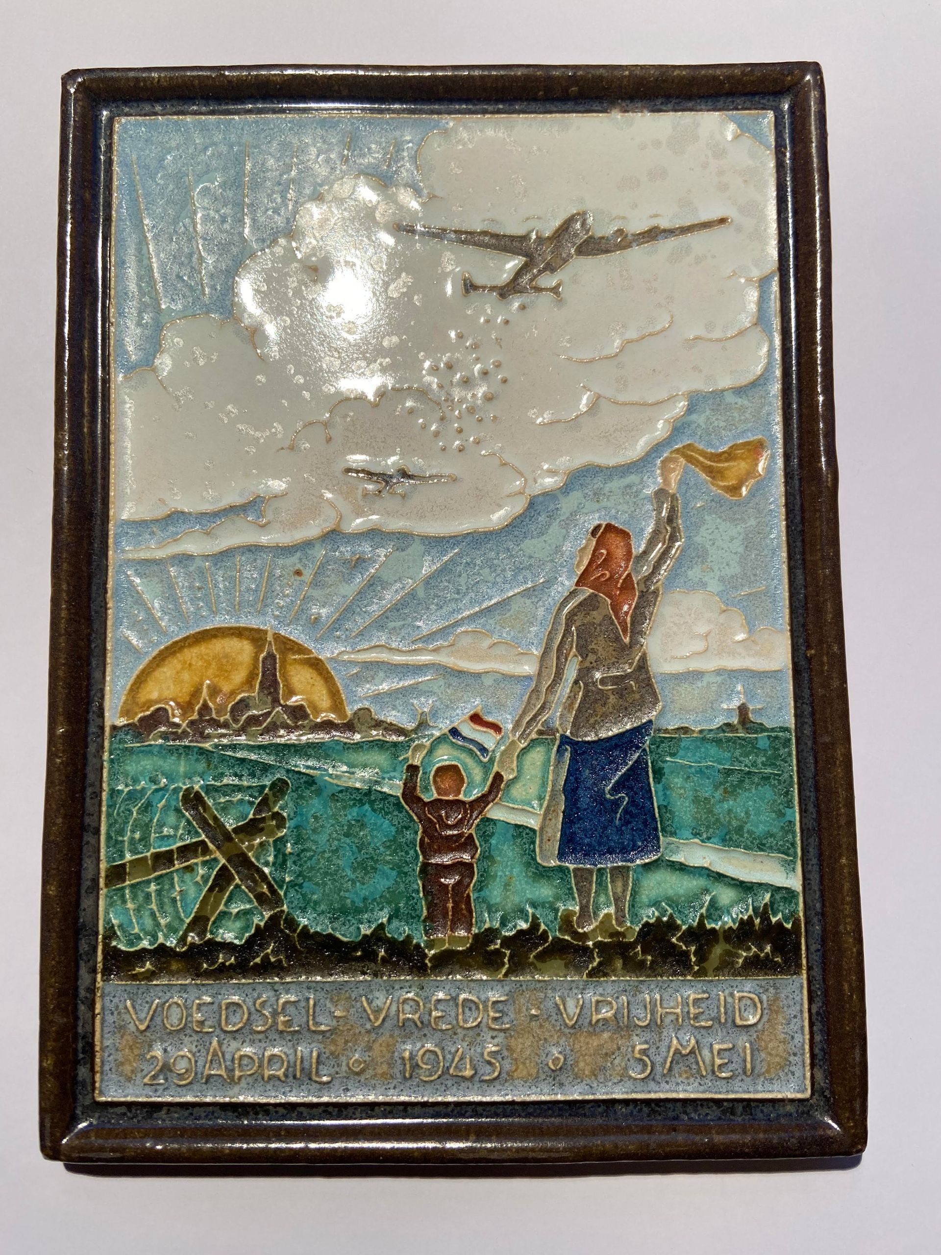 PFtegel Porceleyne Fles Delft Cloisonné Tegel oorlogserie