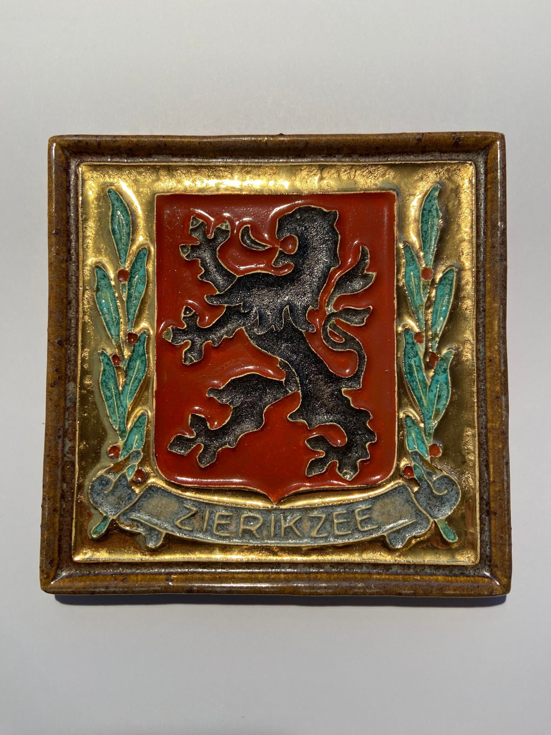 PFtile Porceleyne Fles Delft Cloisonne tile coat of arms