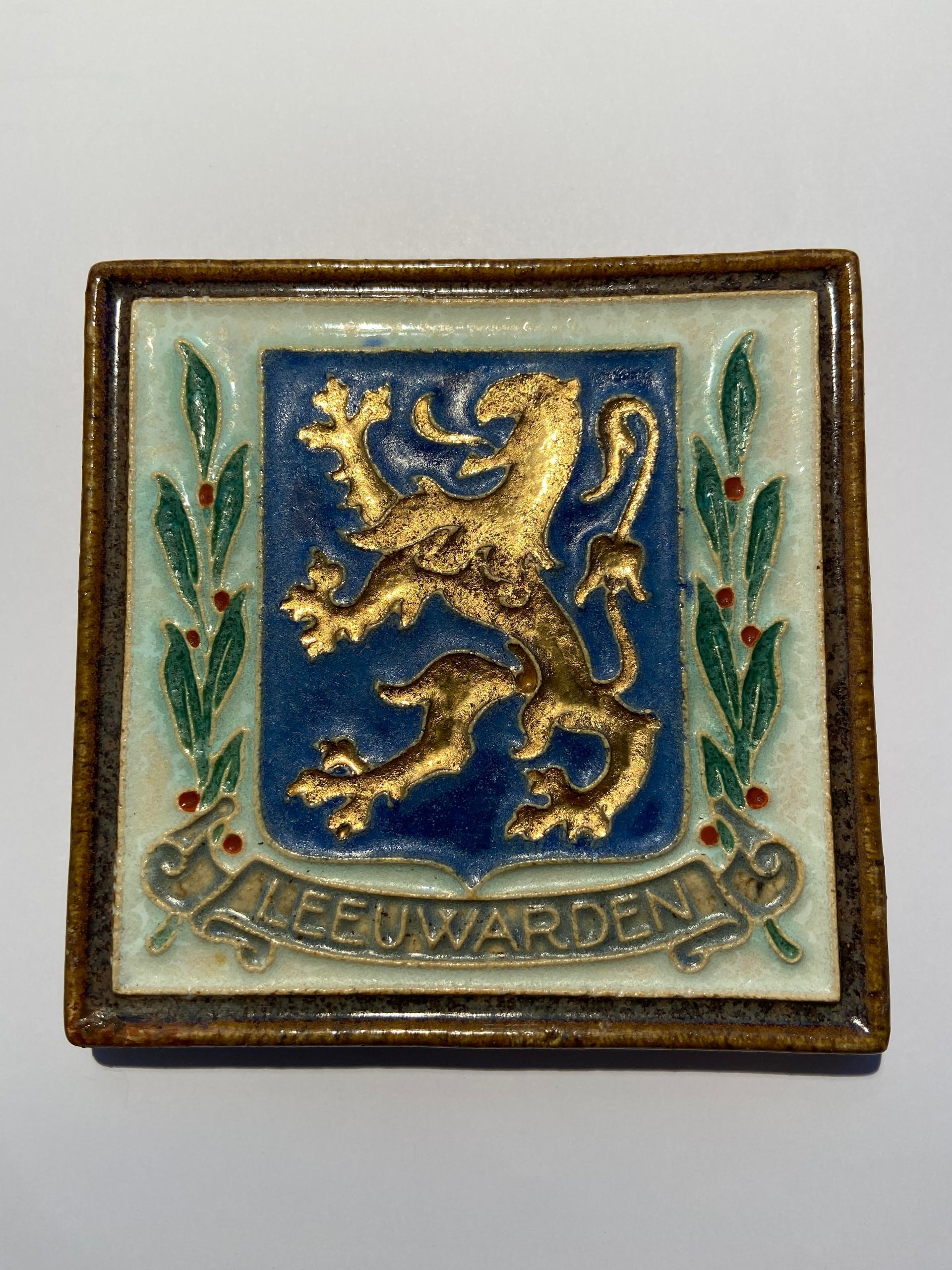PFtile Porceleyne Fles Delft Cloisonne tile coat of arms