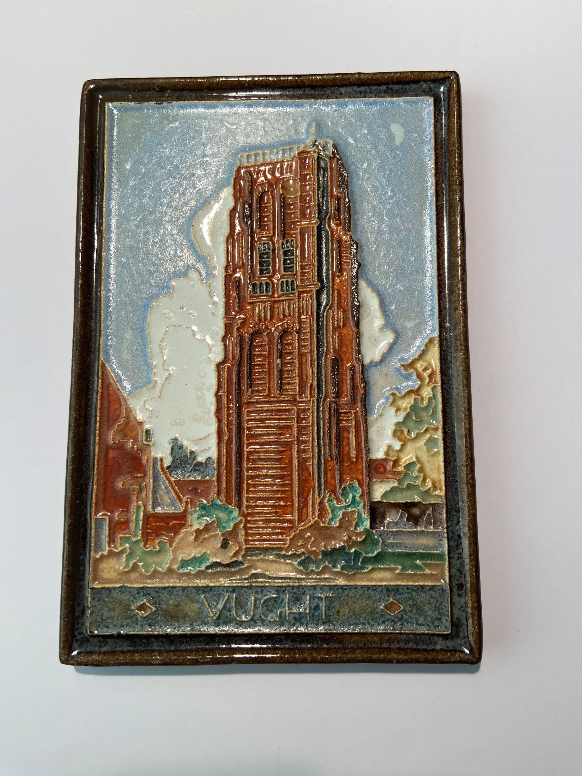 PFtegel Porceleyne Fles Delft cloisonné tegel Vught Sint Lambertus toren.