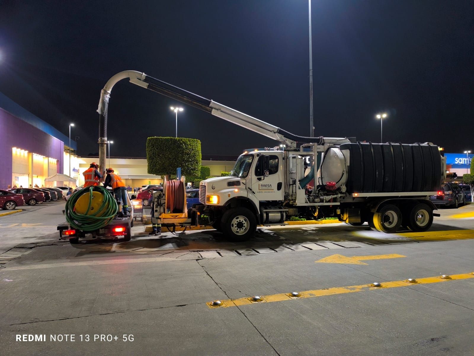 desazolve industrial con camion vactor