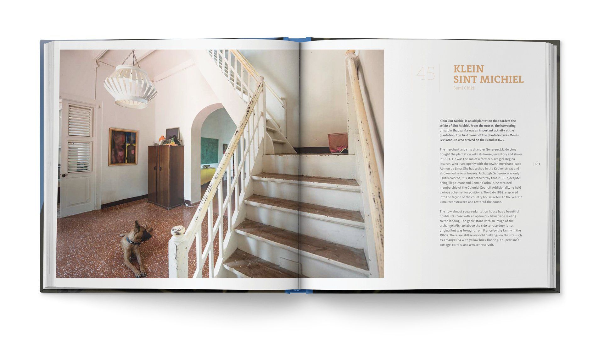 Plantation Houses of Curaçao -  Jewels of the Past