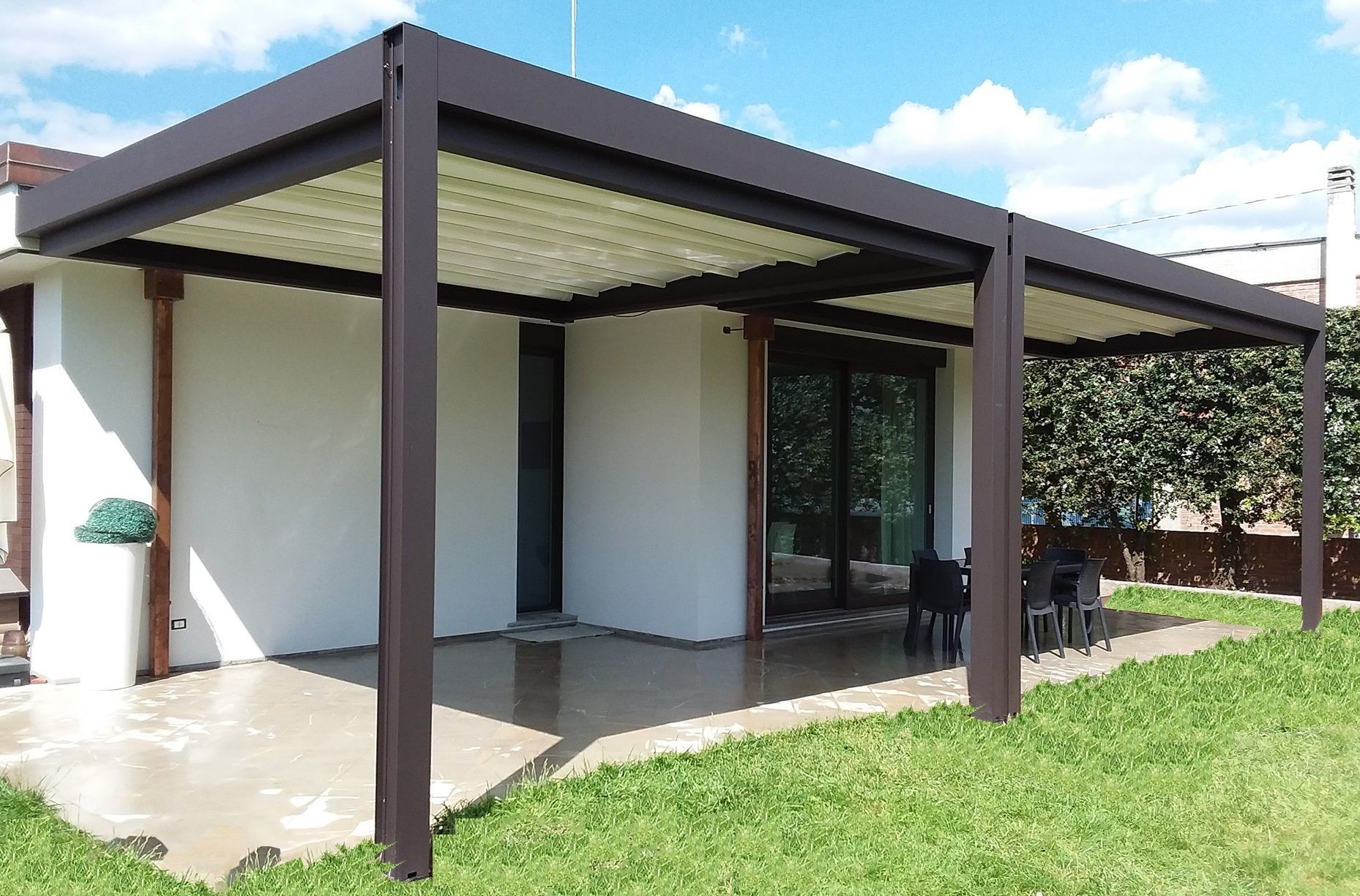 pergola
