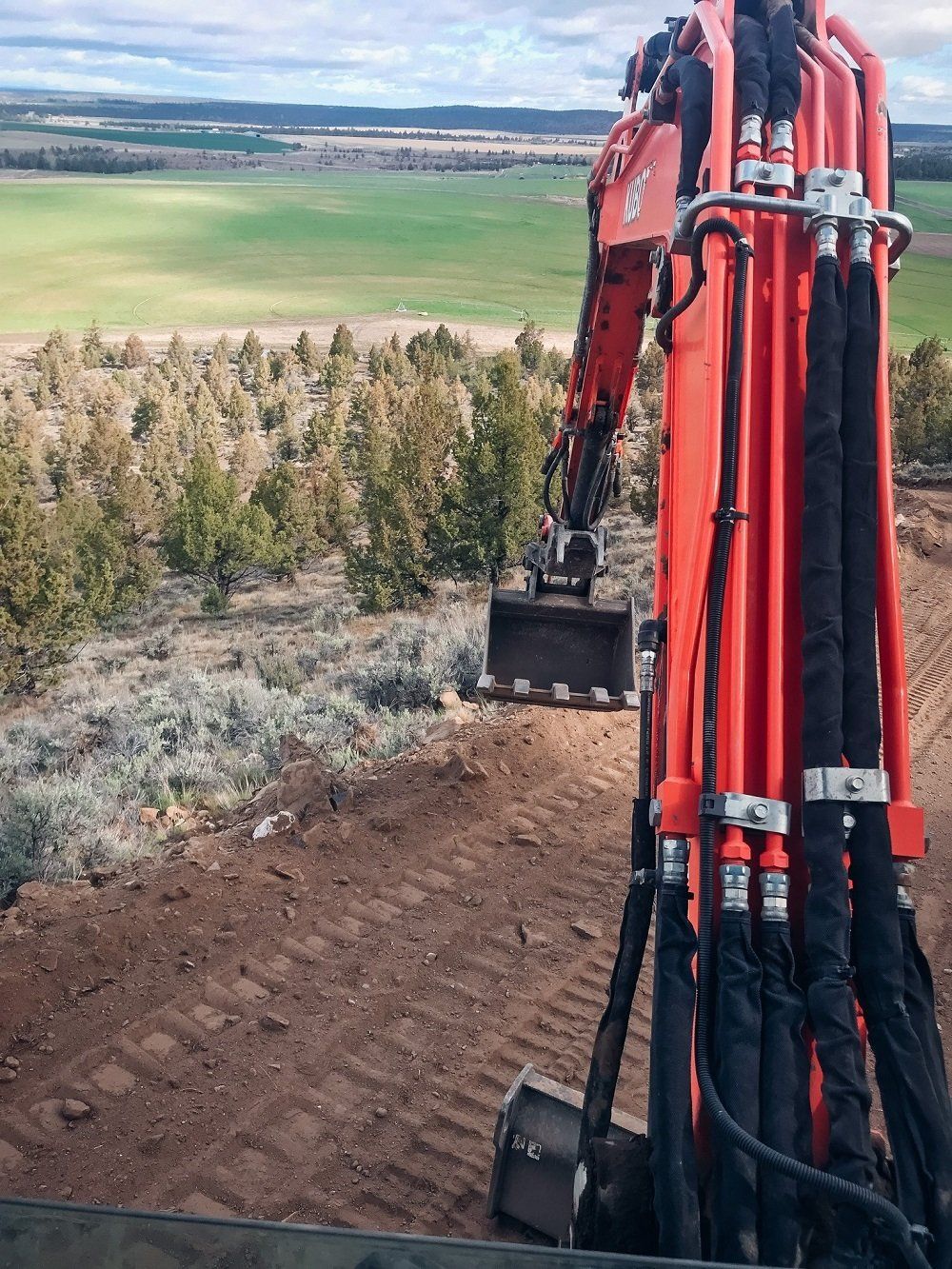 Rural Excavation — Bend, OR — Del Barber Excavation Inc. Rural Excavation — Bend, OR — Del Barber Excavation Inc.