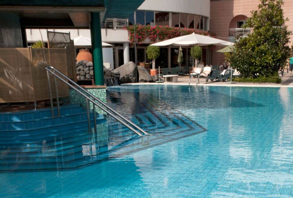 Pool Designs To Watch For: The Future Of Swimming Pools