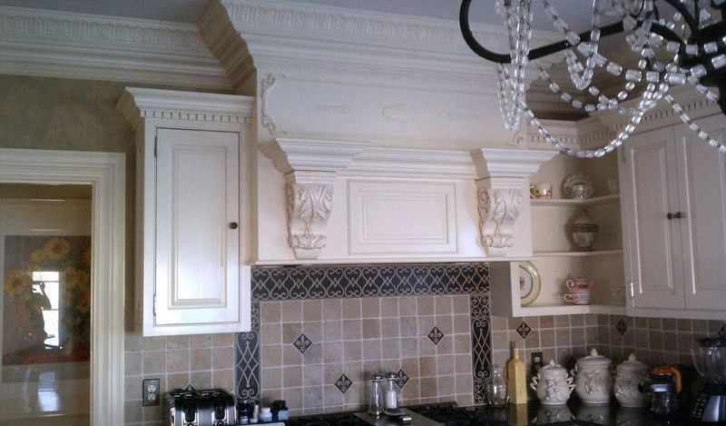 CARVED WOOD  KITCHEN