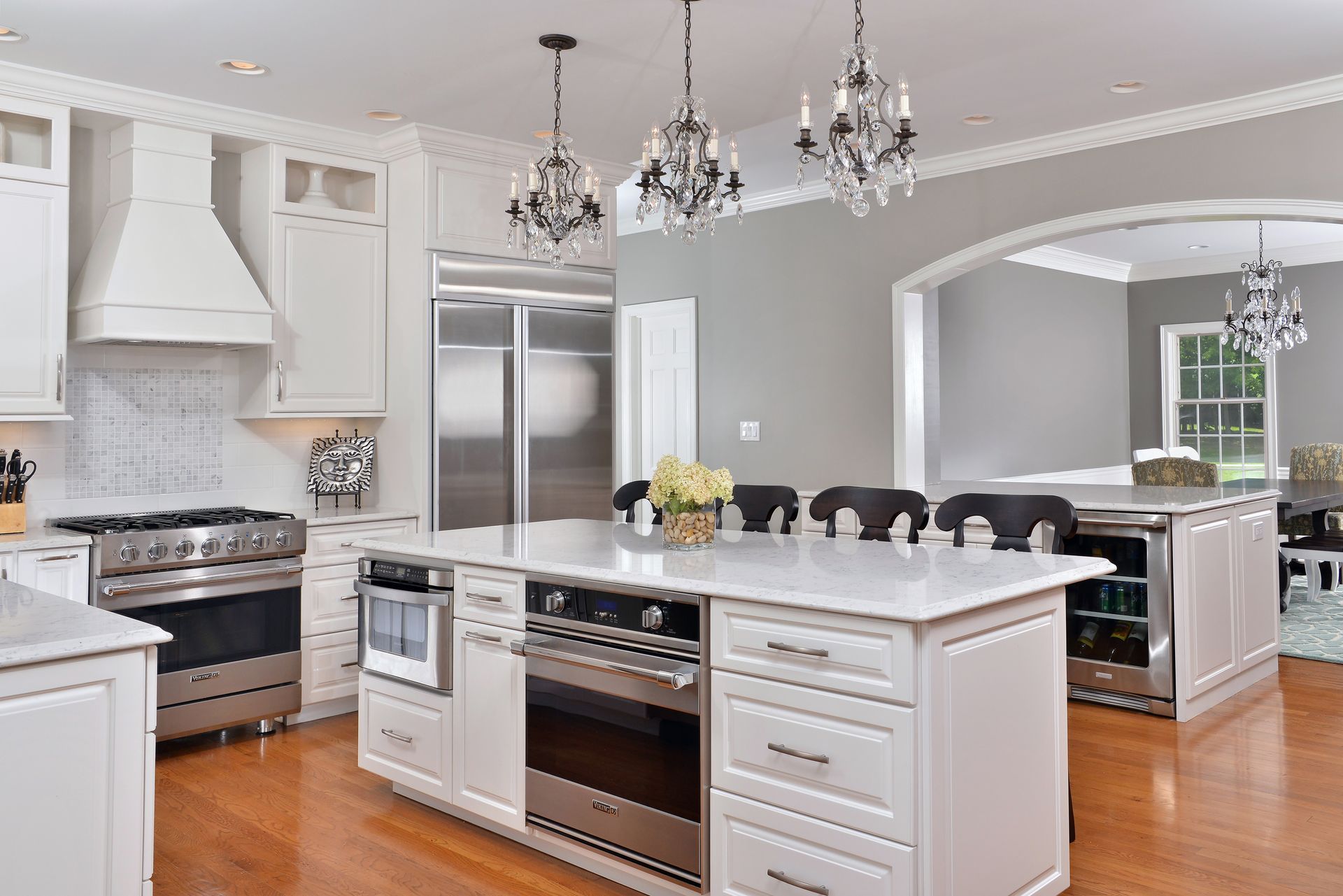 PAINTED WHITE KITCHEN
