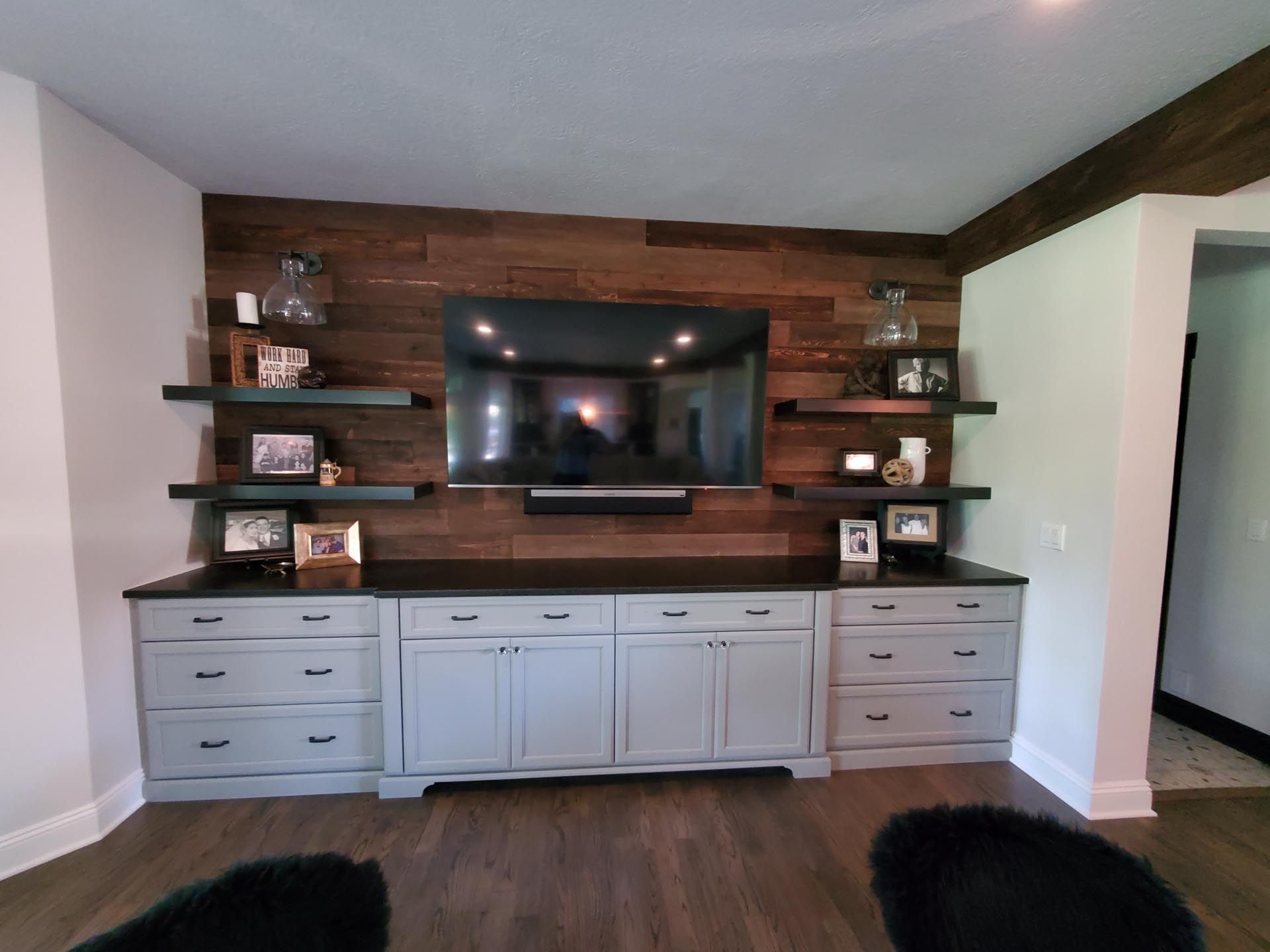 Amish Shawnee Wood Products Ohio Home Family Room entertainment TV with built-in bookcase