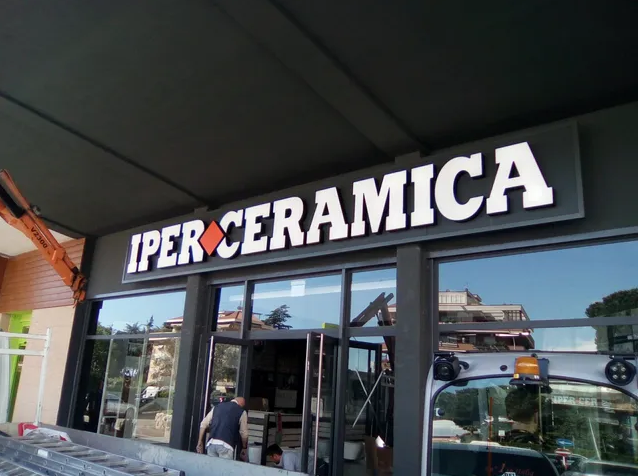 insegna di un negozio