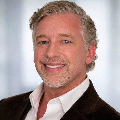 Portrait of Travis Schindler