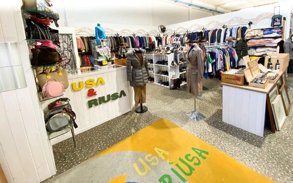 Articoli usati al mercatino