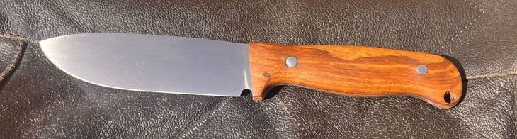 Daily carry durable knives for sale