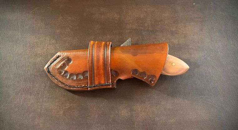 custom sheath for my knife buckeye, AZ