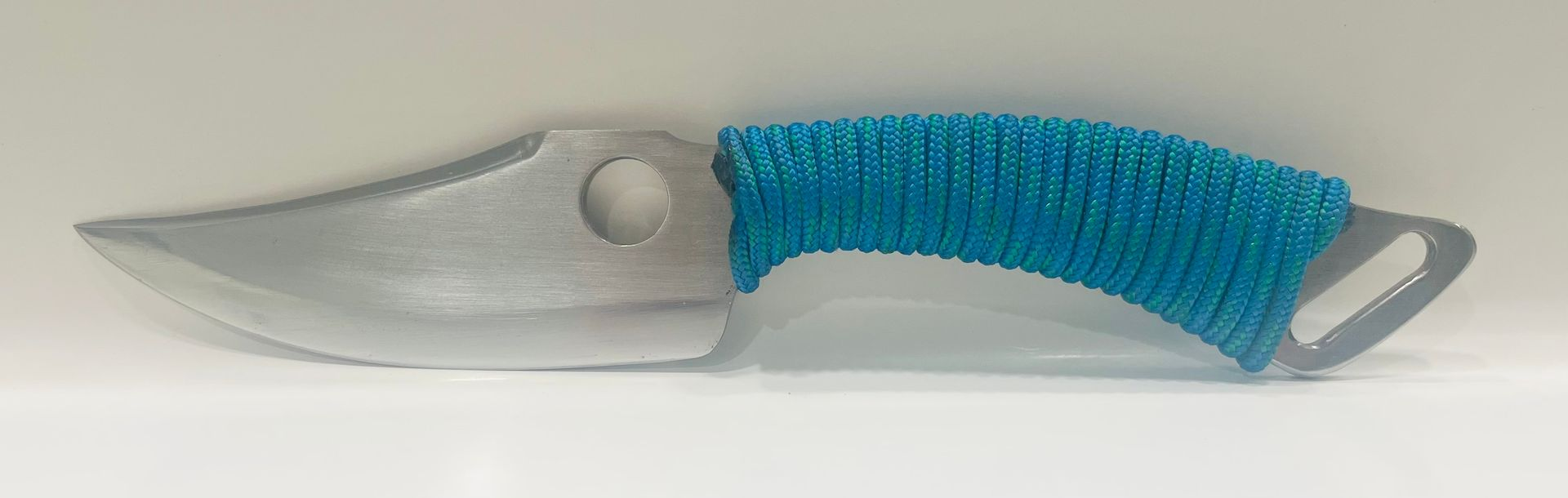custom hand-made knives