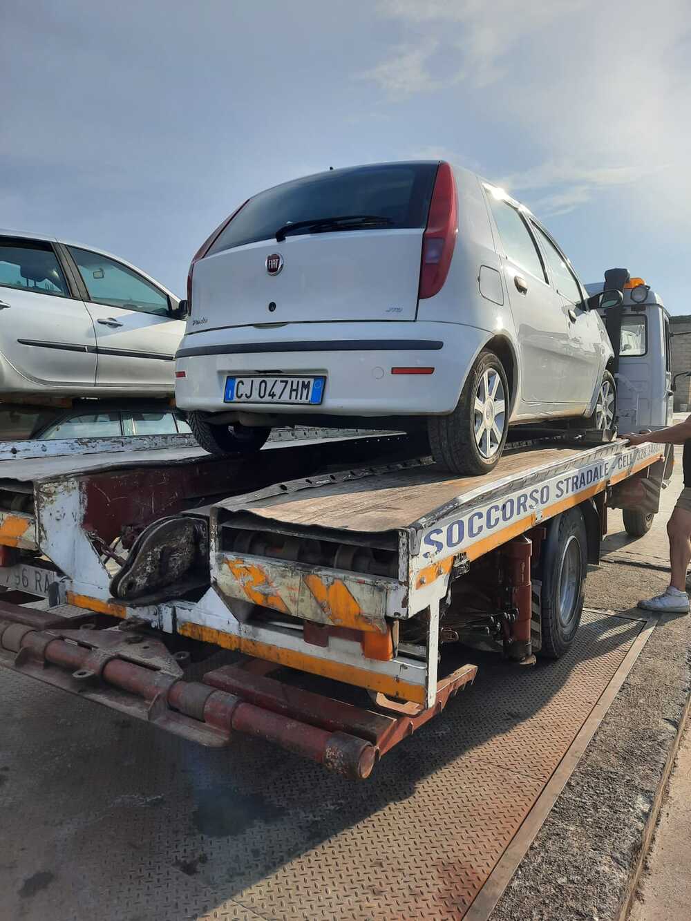 soccorso stradale e pronto intervento
