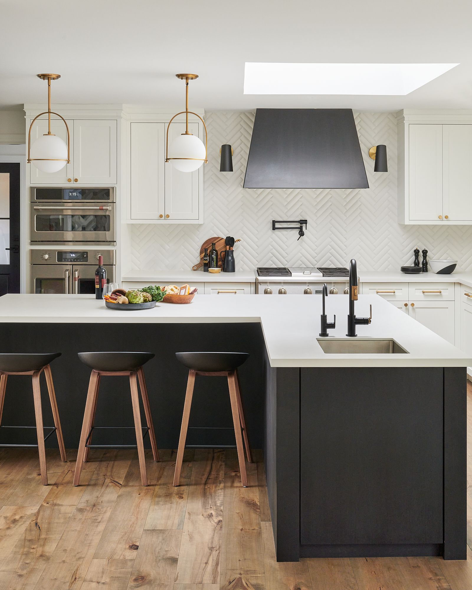 Kitchen redesign Bowmanville | Custom Kitchens Bowmanville