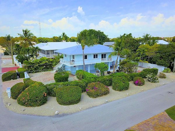 PROPERTY FOR SALE: 26 Bahama Ave, Key Largo, FL 33037 List price: $1,089,000. Listed for sale by Pete Riveiro at THE FIRM REALTY GROUP in Key Largo, FL