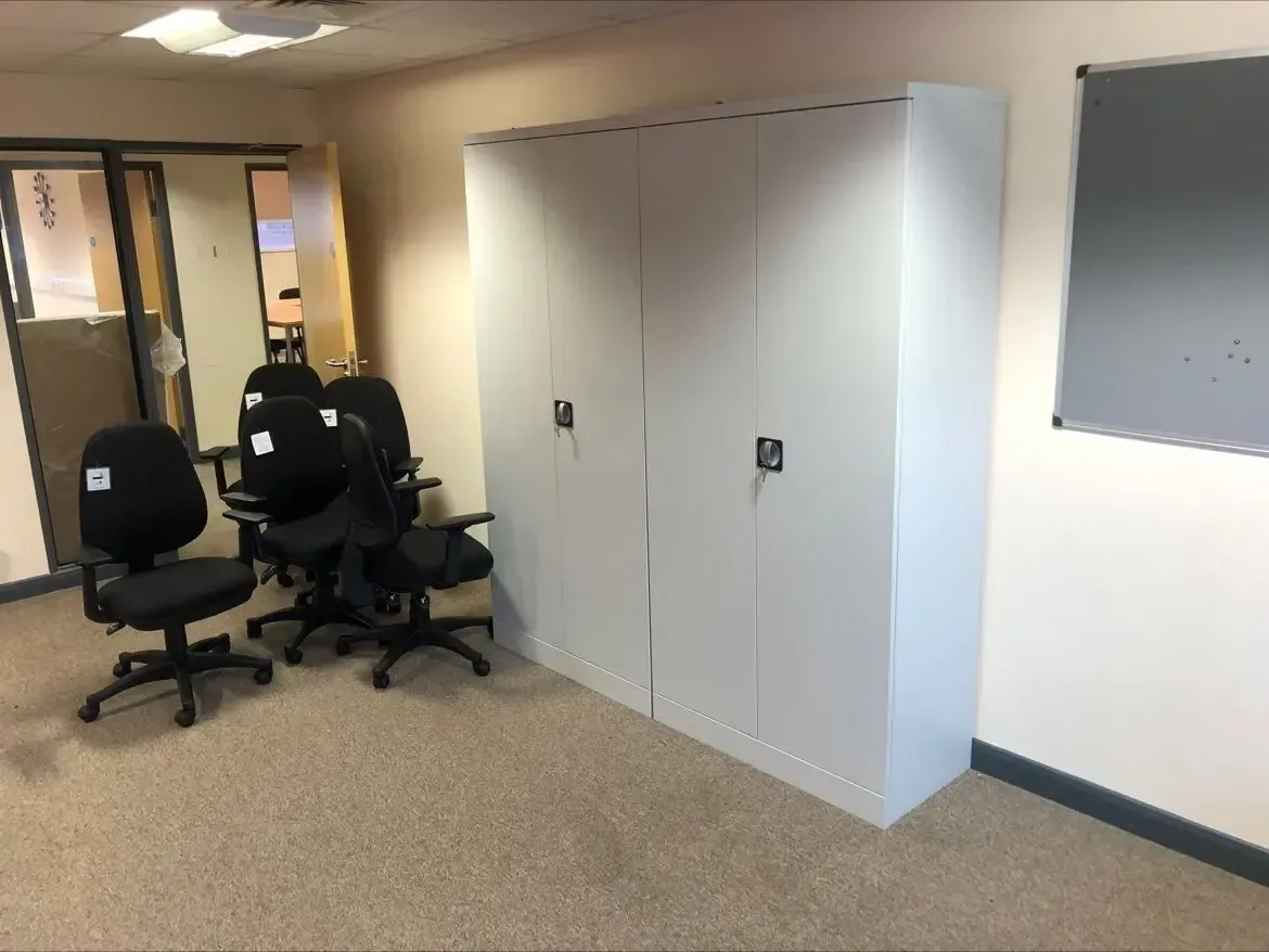 New and used Office furniture Devon for Whitehead-Ross Education and Consulting Limited Photo 7