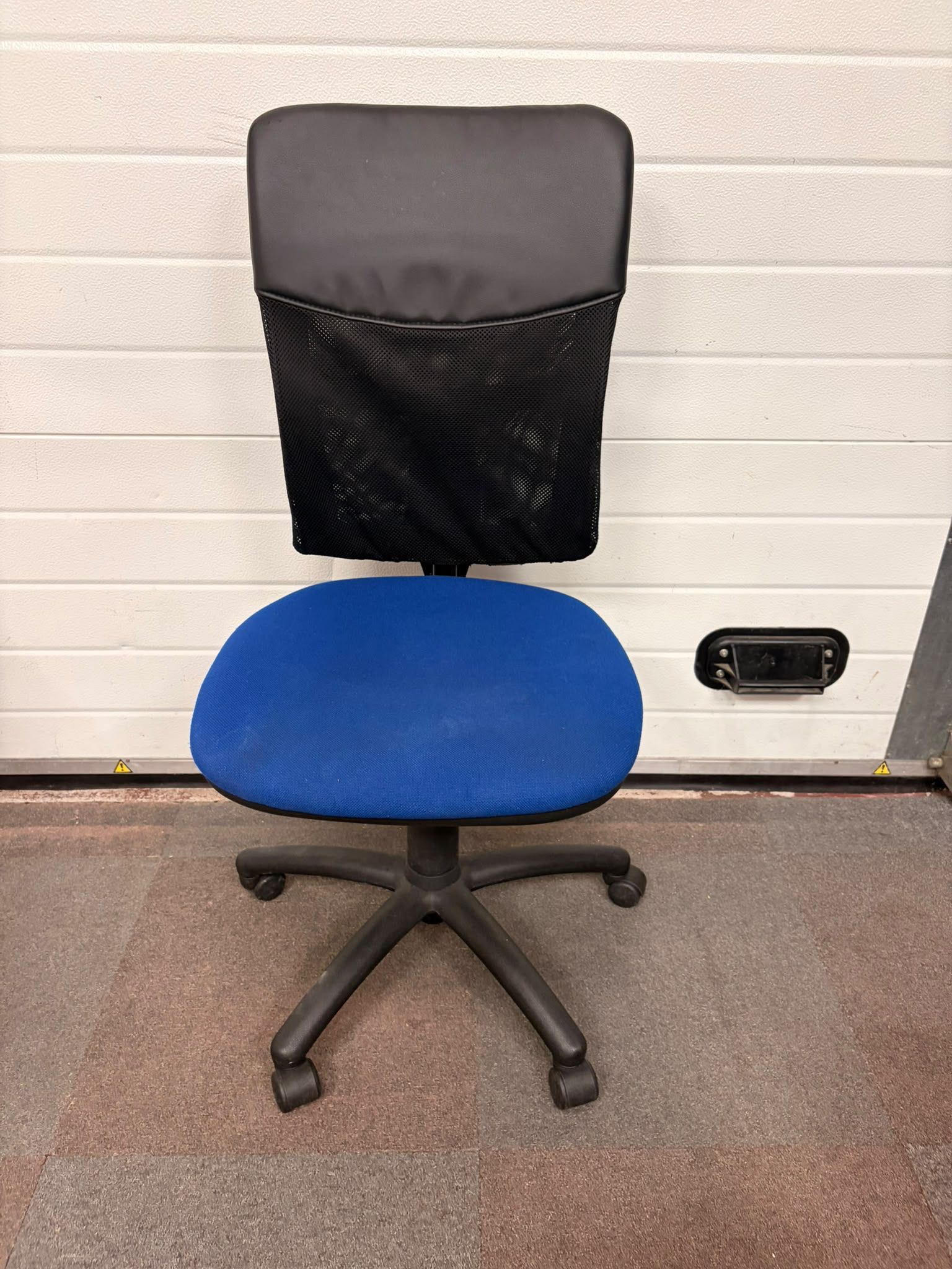 Used Blue Fabric Base - Mesh Back Operator Chair