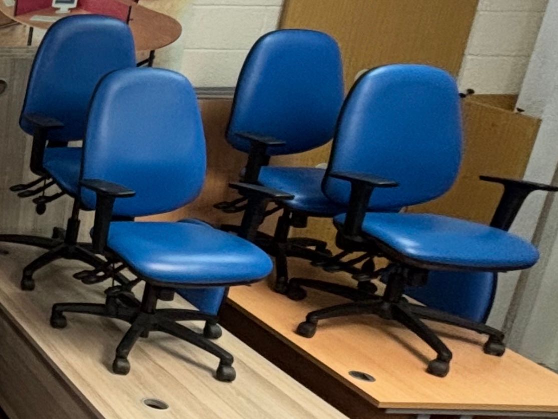 Operator Chair - No Arms - Easy Clean - Blue