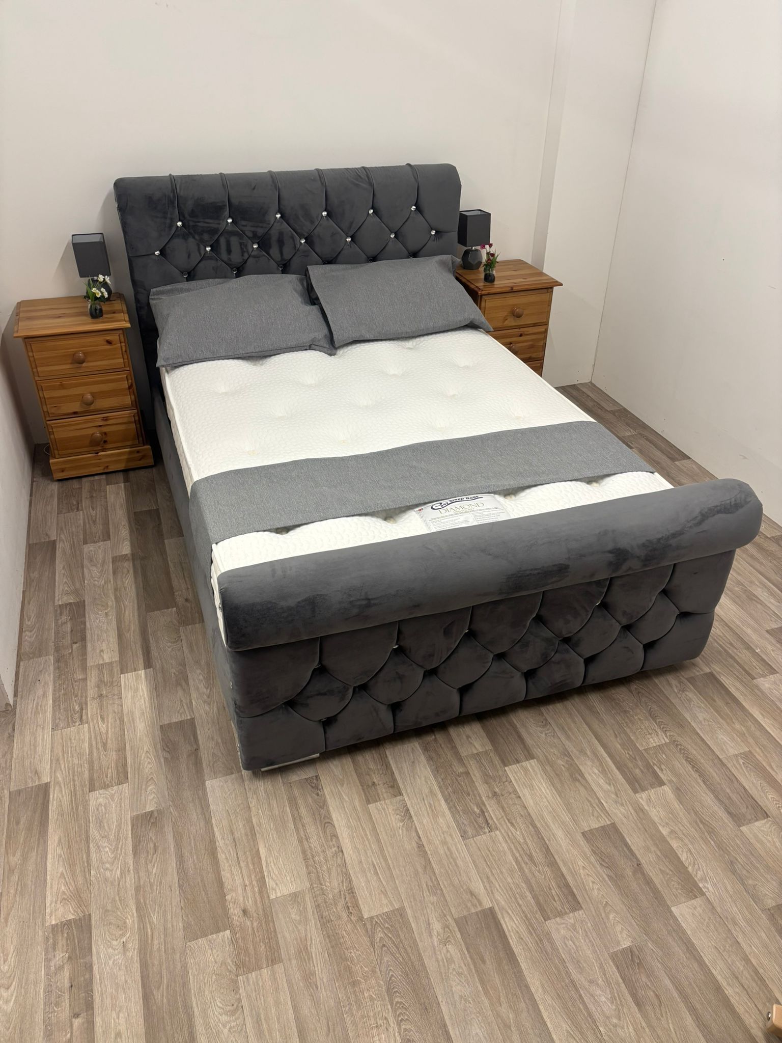The Sleigh Bed