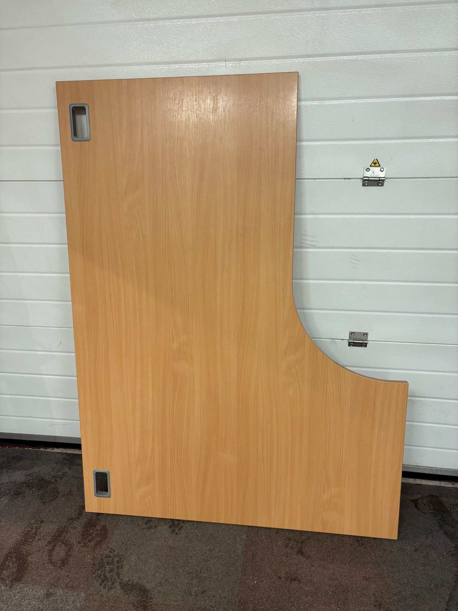 Used Curved Desk - 1800 mm
