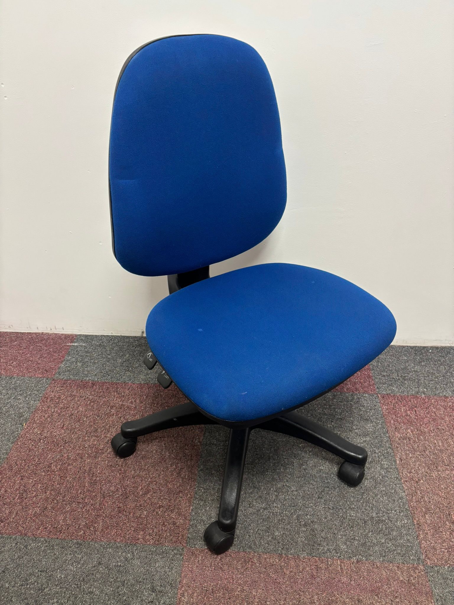 Used Operator Chair - Blue