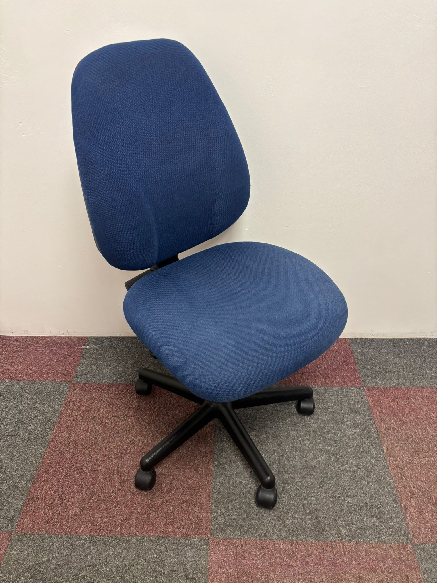 Used Operator Chair - Blue - Lumbar Support