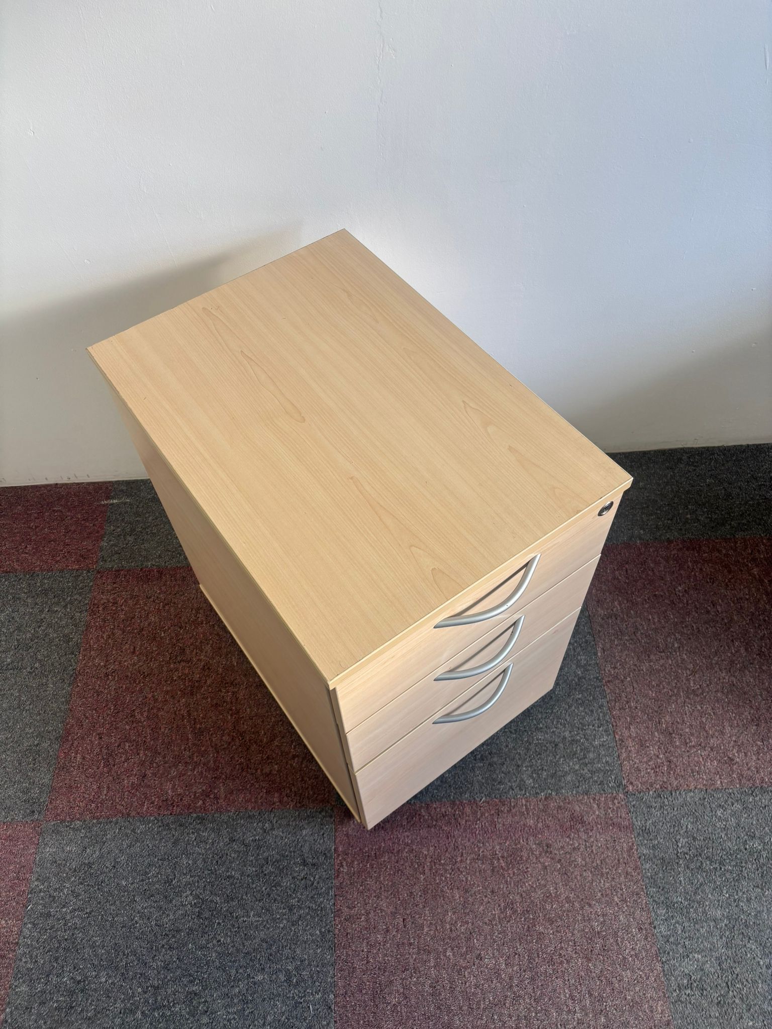Pedestal - Maple