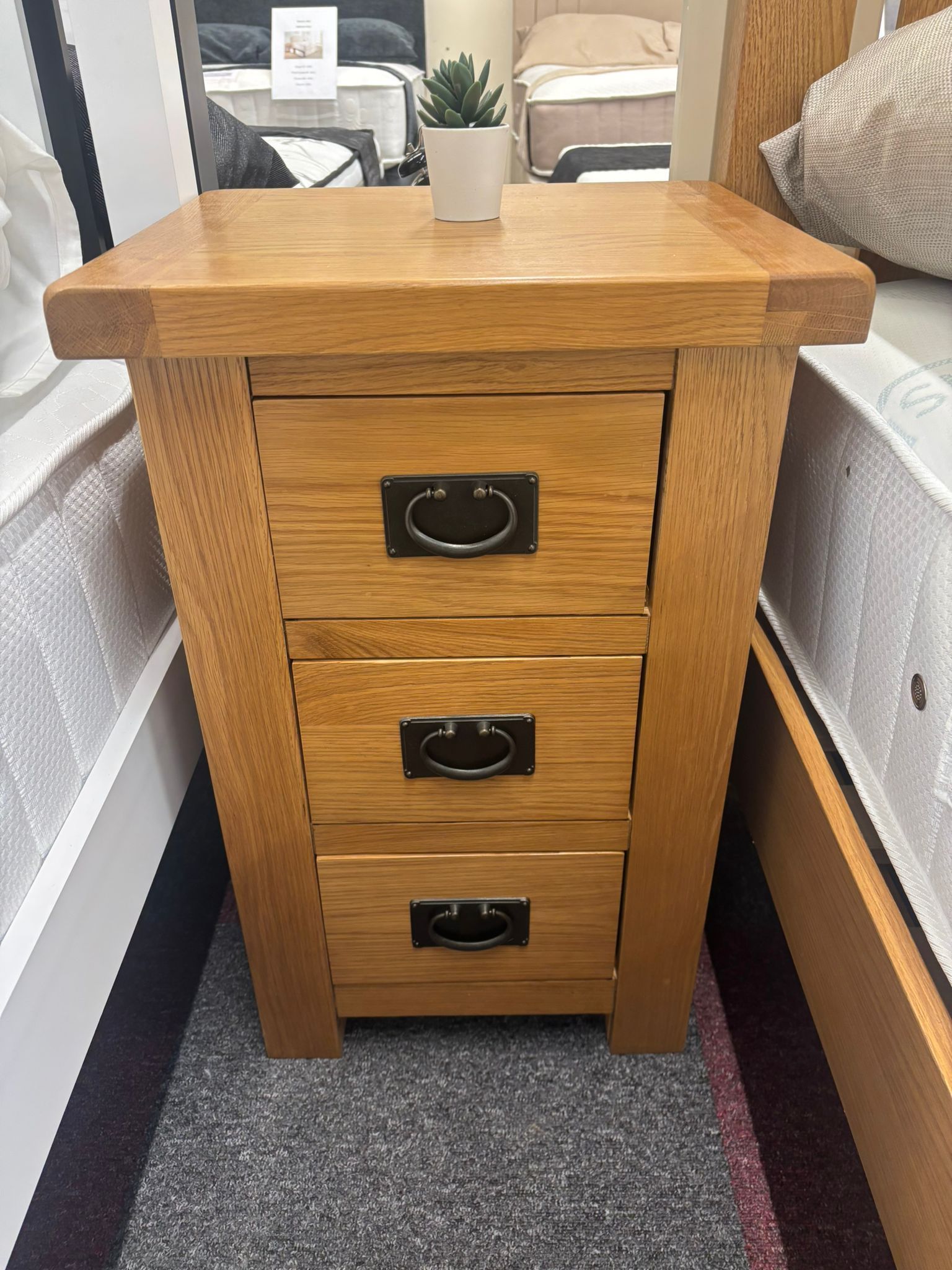 The Salisbury Bedside Table