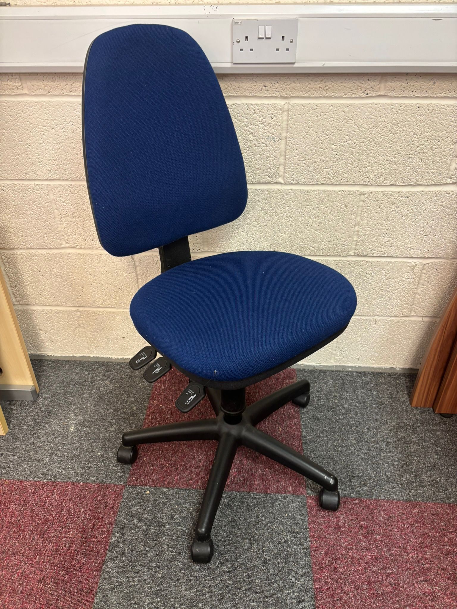 Used 3 Lever Operator Chair