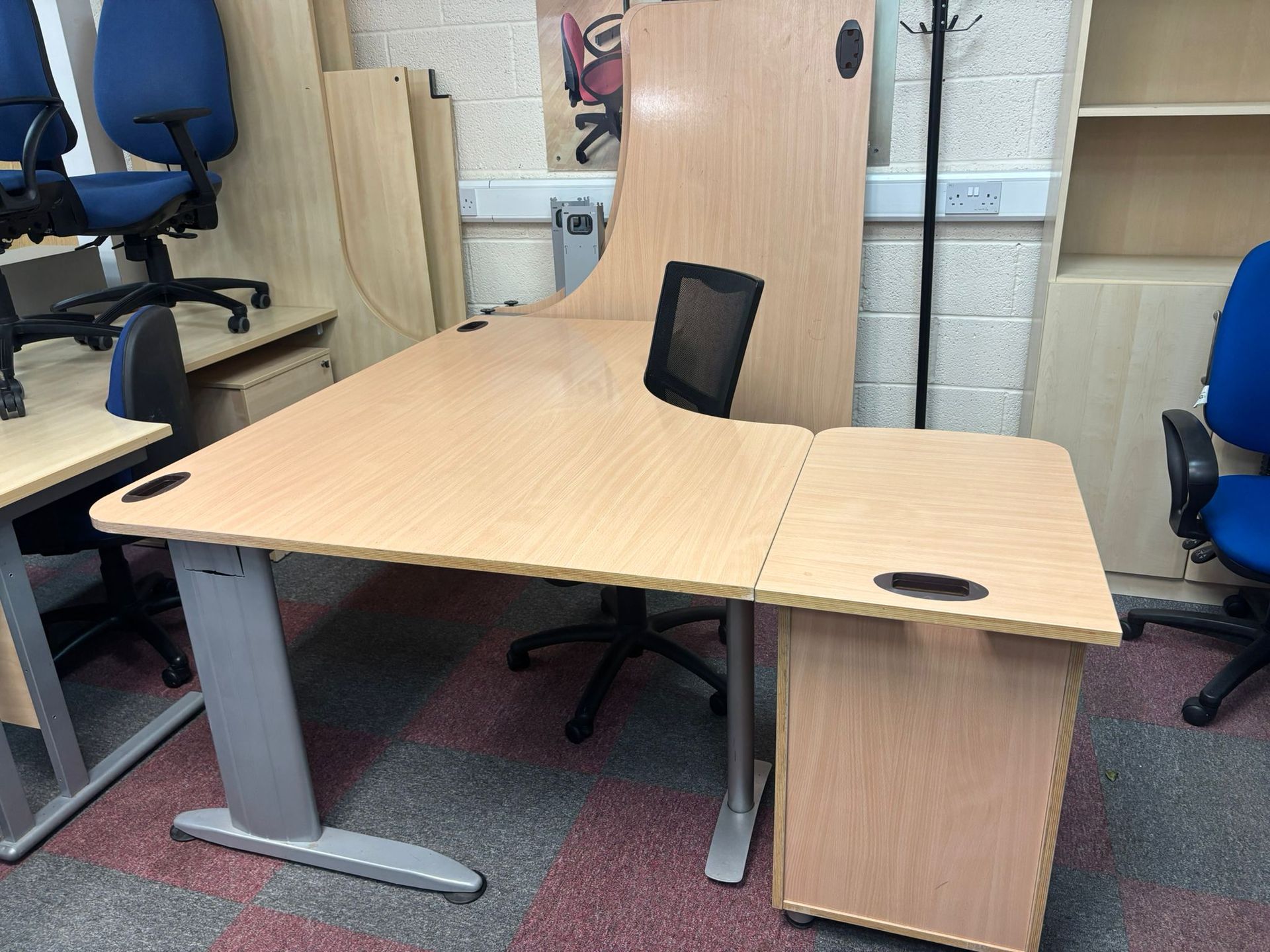 Used Right Hand Desks With matching Desk High Pedestal