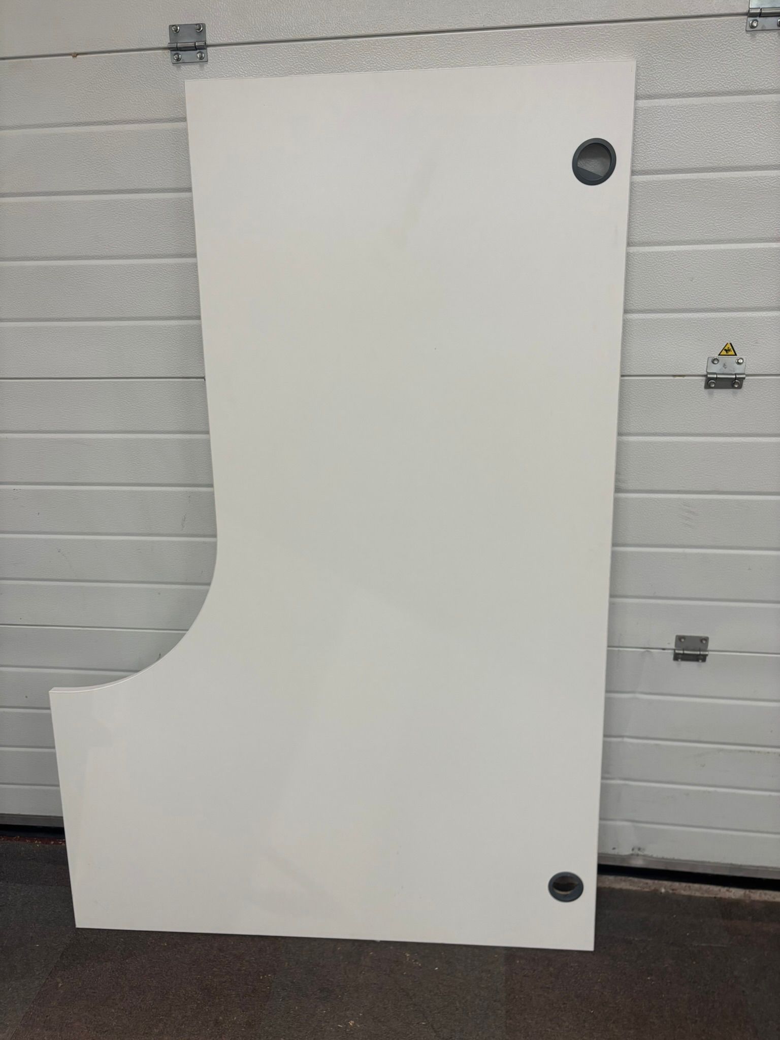 Used 1800 mm Right Hand Desk - White