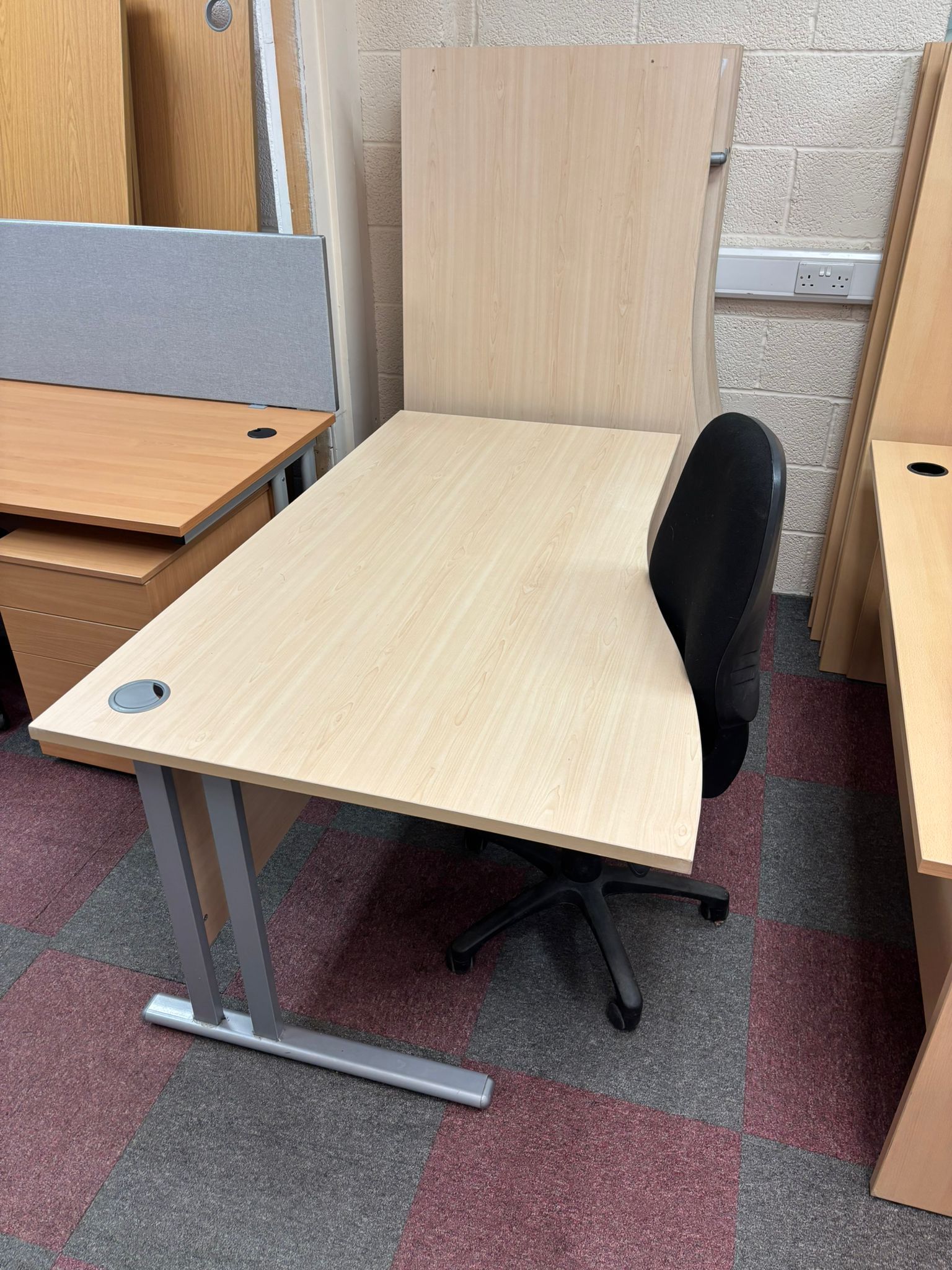 Used Maple Left Hand Wave Desk - 1600 mm
