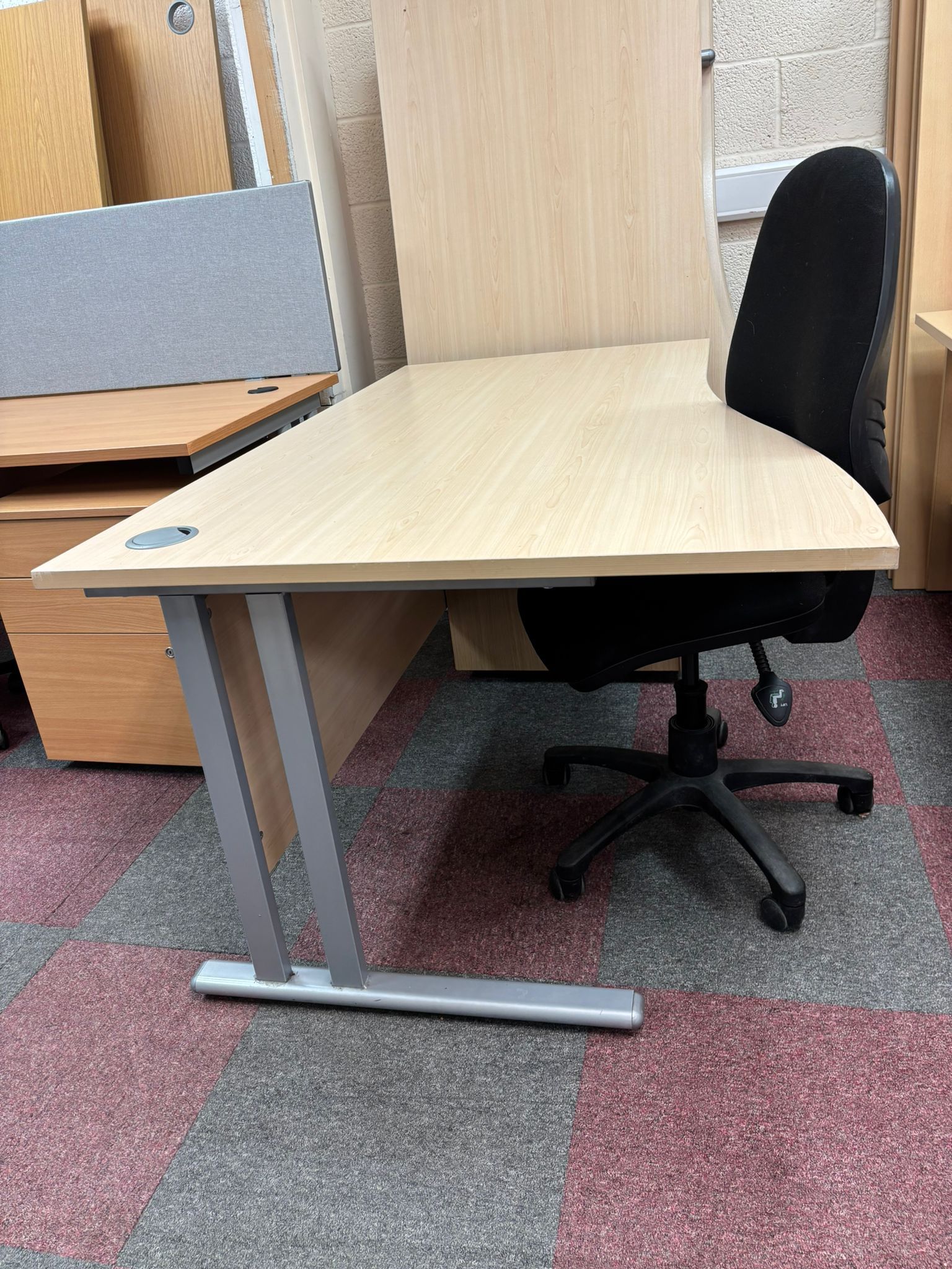 Used Maple Left Hand Wave Desk - 1600 mm